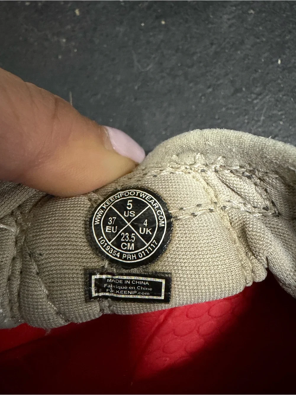 Keen water shoes size 5 kids